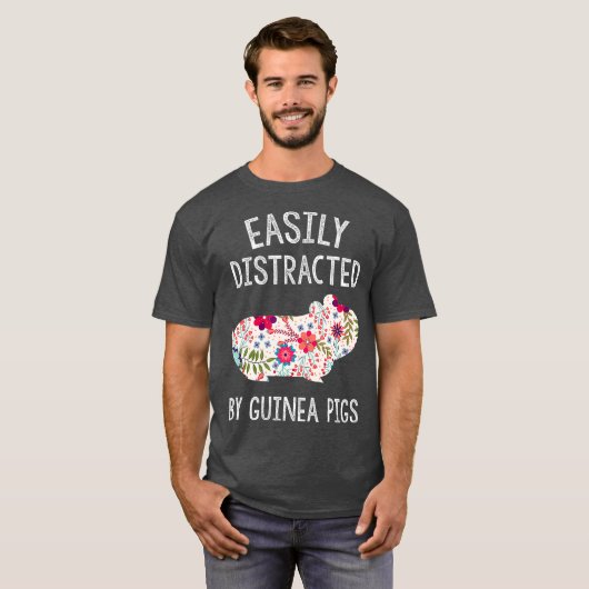 Easily Distracted By Guinea Pigs  Piggie Lover Tシャツ (正面フル)