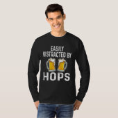 Easily Distracted By Hops  Beer  Drinker Home Brew Tシャツ (正面フル)