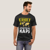 Easily Distracted By Maps Geography Mapping Tシャツ (正面フル)