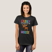 Easily Distracted By Moose  Moose Tシャツ (正面フル)