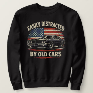 Easily Distracted by Old Cars Classic Car Guy  スウェットシャツ