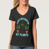 Easily Distracted By Plants Garden   Gardener Tシャツ (正面)