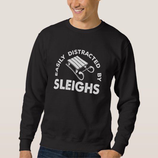 Easily Distracted By Sleighs Sled Dog 1 スウェットシャツ (正面)