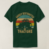 Easily Distracted By Tractors Farmer Tractor Funny Tシャツ (デザイン正面)