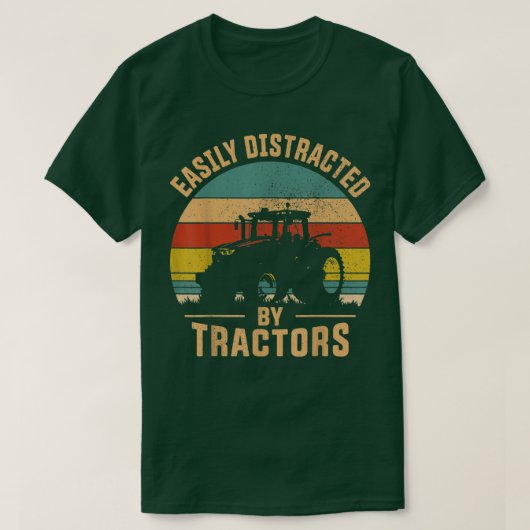 Easily Distracted By Tractors Farmer Tractor Funny Tシャツ (デザイン正面)
