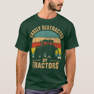 Easily Distracted By Tractors Farmer Tractor Funny Tシャツ