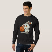 Easter Bunny Playing Basketball Basketball Easter  スウェットシャツ (正面フル)