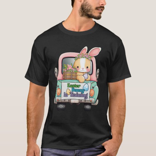 Easter bunny riding in old truck Easter Bunny in T Tシャツ (正面)