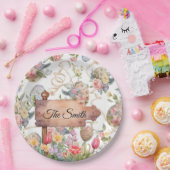 Easter Egg Hunt Party with Family Name ペーパープレート (パーティー)