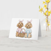 Easter Goldendoodle Dogs カード (黄色い花)