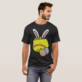 Easter Softball Bunny Sports Player Men Mom Women Tシャツ (正面フル)