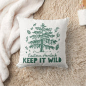 Eastern Hemlock Keep It Wild Nature Throw Pillow クッション (ブランケット)