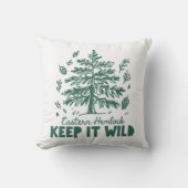Eastern Hemlock Keep It Wild Nature Throw Pillow クッション (正面)