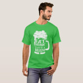 Eat Drink And Be Irish Beer Ireland St Patrick's D Tシャツ (正面フル)