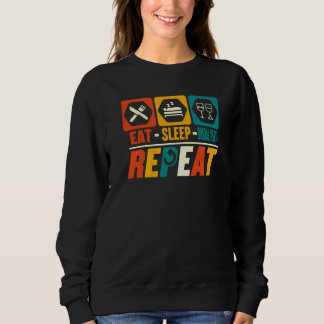 Eat Sleep ブライダルパーティー Repeat   バチェラー・パーティー スウェットシャツ