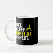 Eat Sleep Capoeira Repeat - カポエイラ好きな格闘技愛好家 コーヒーマグカップ (左)