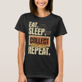Eat Sleep Collect Stamps Repeat  Philatelist Posta Tシャツ (正面)