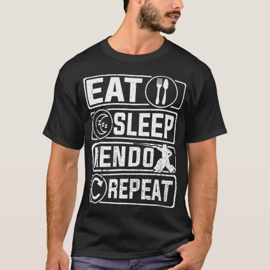 Eat Sleep Kendo Repeat - Japanese Kendo Wrestler K Tシャツ (正面)