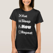 Eat Sleep Mow Repeat Grass Cutting Landscaper Lawn Tシャツ (正面)