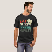 Eat Sleep Pickleball Repeat  Retro vintage Tシャツ (正面フル)