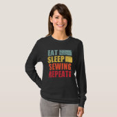 Eat Sleep Sewing Repeat Tシャツ (正面フル)