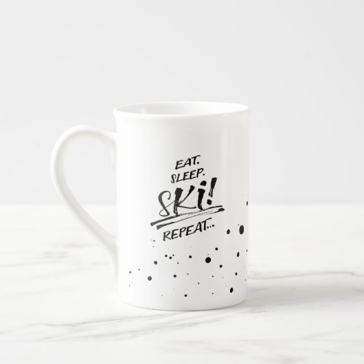 Eat Sleep Ski Repeat - Specialty Mug ボーンチャイナマグカップ (左)