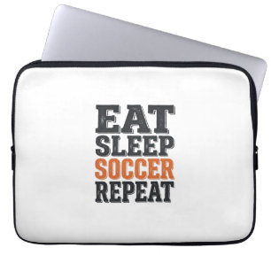 Eat Sleep Soccer Repeat ビンテージ風Tシャツ_1 ラップトップスリーブ