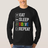 Eat Sleep Solve Repeat Cube Puzzle Speed Cubing Tシャツ (正面)