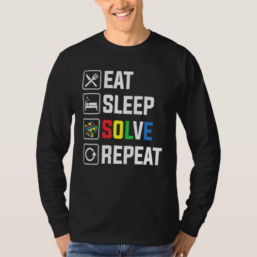 Eat Sleep Solve Repeat Cube Puzzle Speed Cubing Tシャツ (正面)