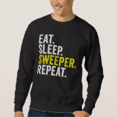 Eat Sleep Sweeper Repeat Cricket スウェットシャツ (正面)