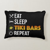 Eat. Sleep. Tiki Bars. Repeat アクセントクッション (裏面)