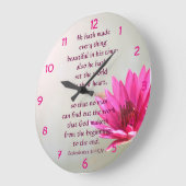 Ecclesiastes 3:11彼の時代で美しいすべてのもの ラージ壁時計 (傾斜)