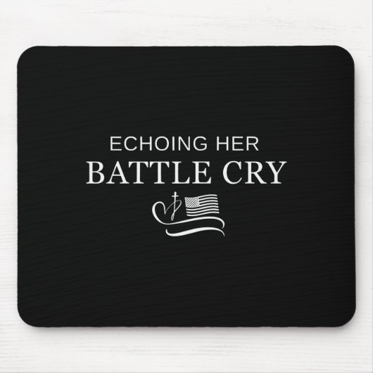 Echoing Her Battle Cry Usa Flag Christian  マウスパッド (正面)