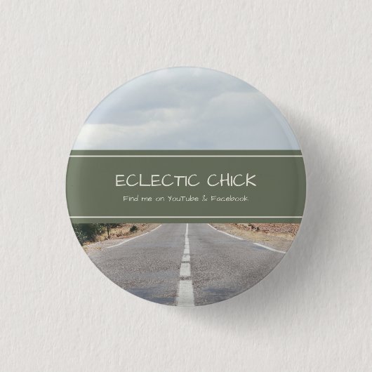 Eclectic Chick YouTube & Facebook 缶バッジ (正面)