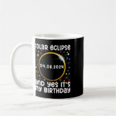 Eclipseと太陽のYesの合計#39; #39;s My Birthd コーヒーマグカップ (左)