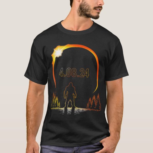 Eclipse太陽のサスカッチ全体2024 Eclipse Tシャツ (正面)