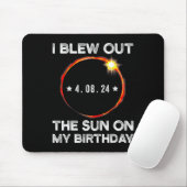Eclipse太陽の誕生日吹I Out The Sun On My Bi マウスパッド (マウス)