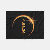 Eclipse 太陽の 2024 America Totality 04 08 24 Sprin フリースブランケット (正面(横))