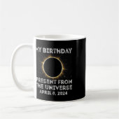 Eclipse 2024太陽の誕生日現在4.8.24合計 コーヒーマグカップ (左)