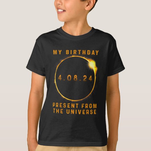 Eclipse 2024太陽の誕生日現在4.8.24合計 tシャツ (正面)