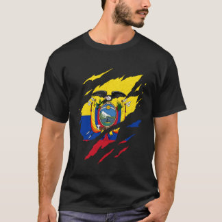 Ecuador Ripped Flag for Ecuadorian Pride Distresse Tシャツ