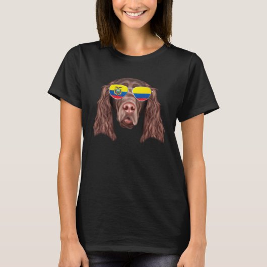 Ecuadorian Flag Field Spaniel Dog Ecuador Pocket Tシャツ (正面)