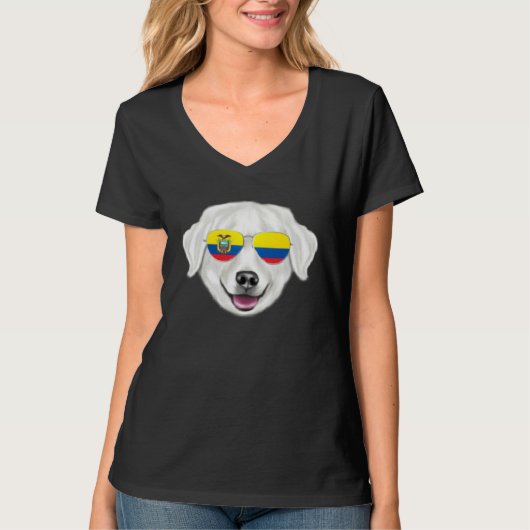 Ecuadorian Flag Kuvaszok Dog Ecuador Pocket Tシャツ (正面)
