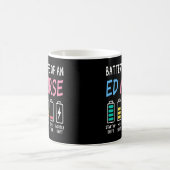 ED看護師のバッテリー残量レベルのユーモア コーヒーマグカップ (中央)