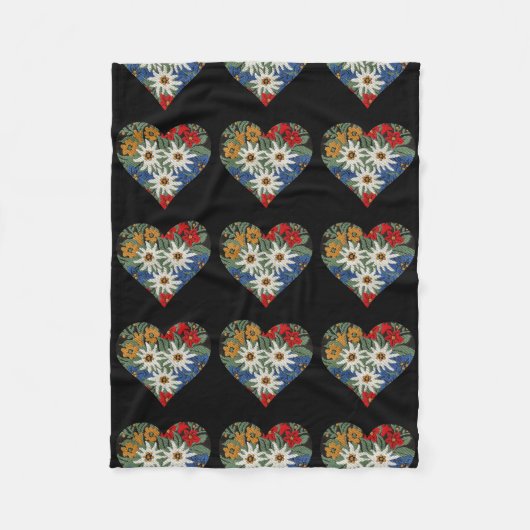 Edelweissのハート形の高山の花 フリースブランケット (正面)