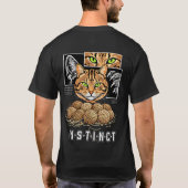 Edgy Instinct Cat Lover, Wired Different Cool cat Tシャツ (裏面)