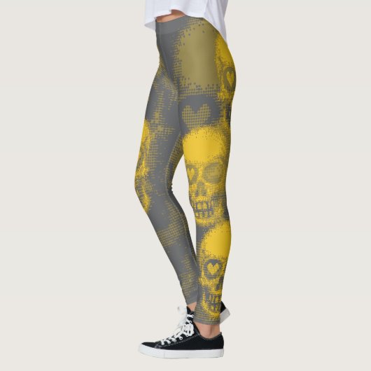 Edgy Skull Pattern | Yellow and Grey レギンス (左)