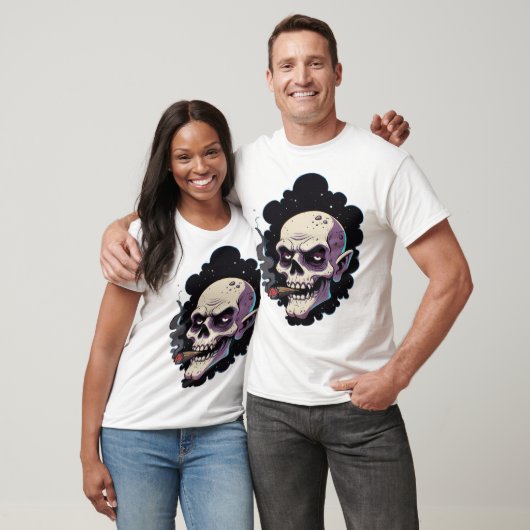 Edgy Vampire Skull Tシャツ (ユニセックス)