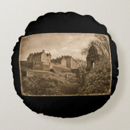 Edinburgh Castle Sepia Photograph ラウンドクッション