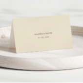 Editable Guest Name Burgundy Wedding Place Card テーブルナンバー